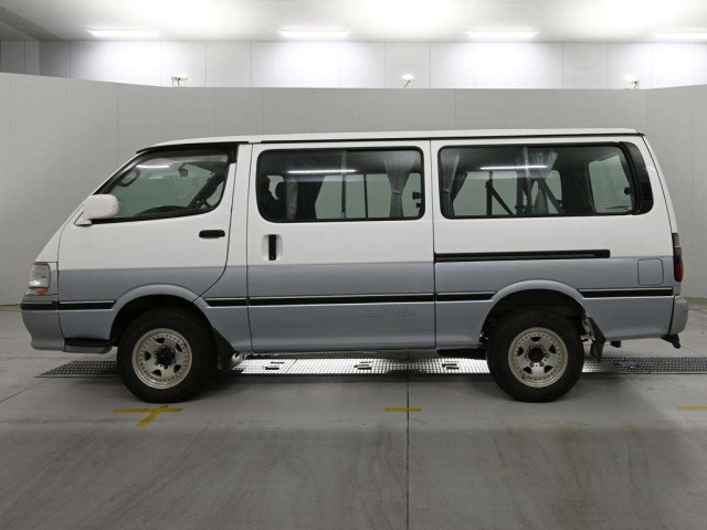 Toyota HIACE WAGON 1998 8595049-4
