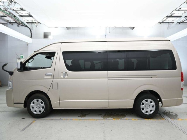 Toyota HIACE WAGON 2025 8595056-4