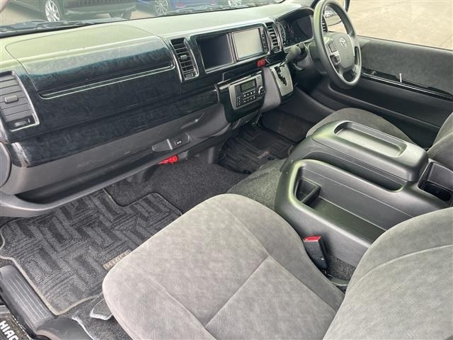 Toyota HIACE WAGON 2015 8595098-6