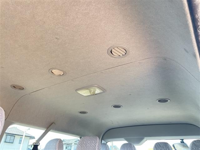 Toyota HIACE WAGON 2014 8595099-11