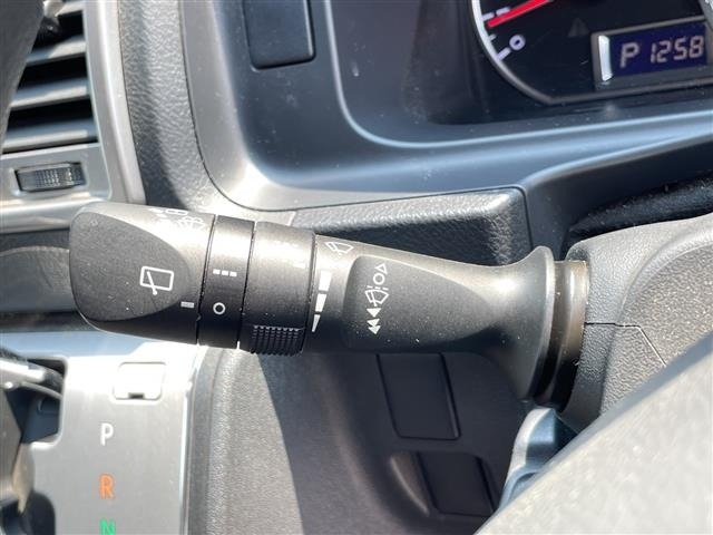 Toyota HIACE WAGON 2014 8595099-21