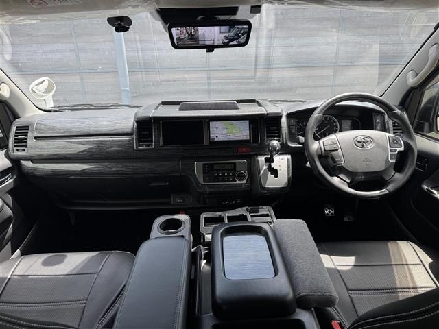 Toyota HIACE WAGON 2022 8595100-14