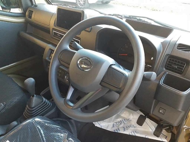 Daihatsu HIJET TRUCK 2026 8597175-9
