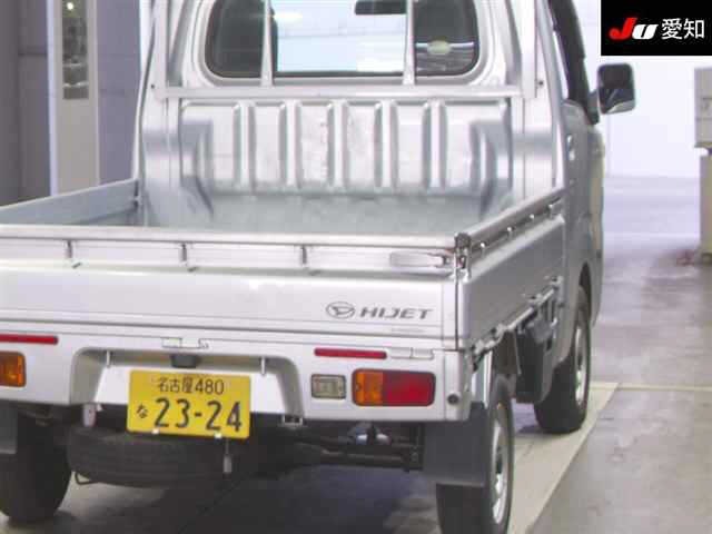 Daihatsu HIJET TRUCK 2015 8597176-8