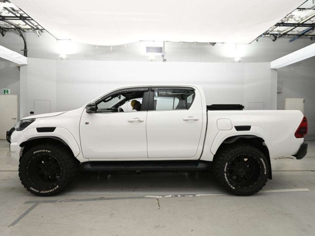 Toyota HILUX 2022 8595008-4