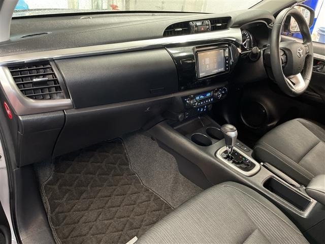 Toyota HILUX 2022 8595022-17