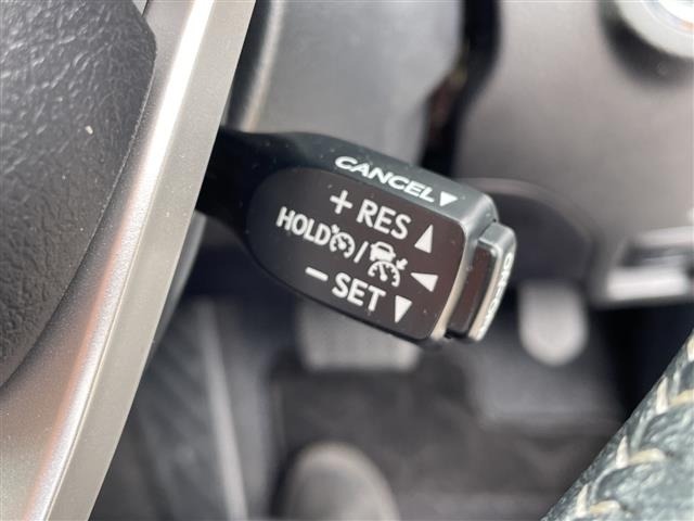 Toyota HILUX 2023 8595030-22