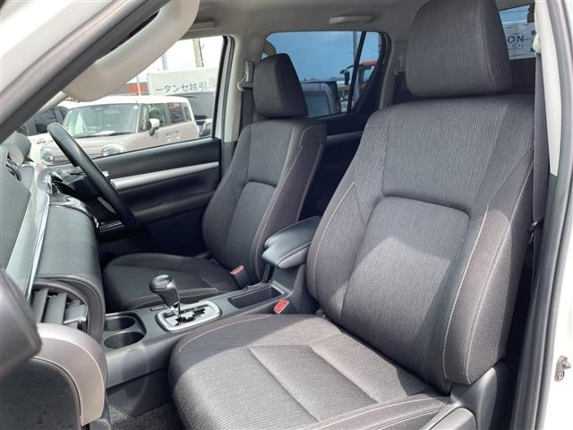Toyota HILUX 2023 8595030-6