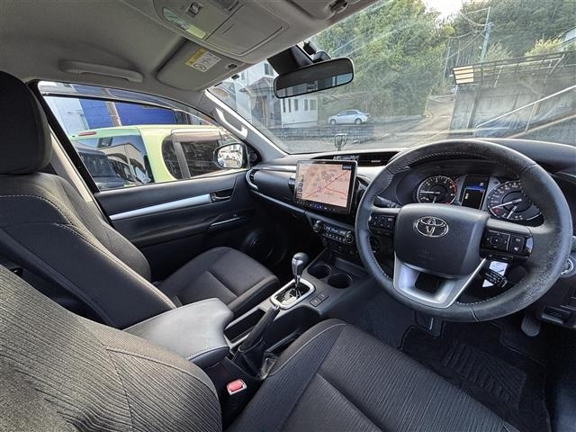 Toyota HILUX 2022 8595031-10