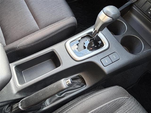 Toyota HILUX 2022 8595031-2