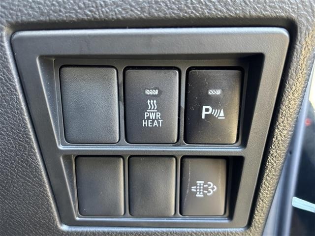 Toyota HILUX 2022 8595031-6
