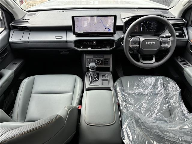 Toyota HILUX 2026 8595032-11