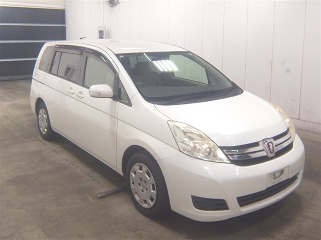 Toyota ISIS 2014 8594234-0