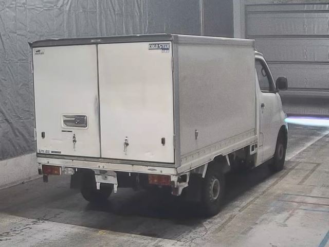 Toyota LITEACE TRUCK 2013 8594622-1