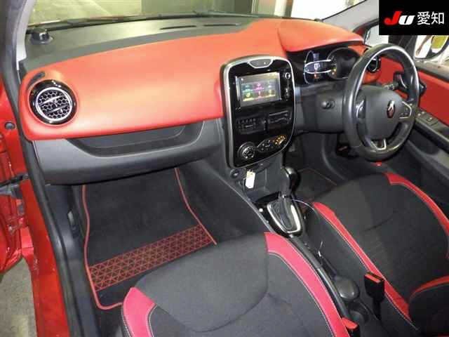 Renault LUTECIA 2016 8594700-3