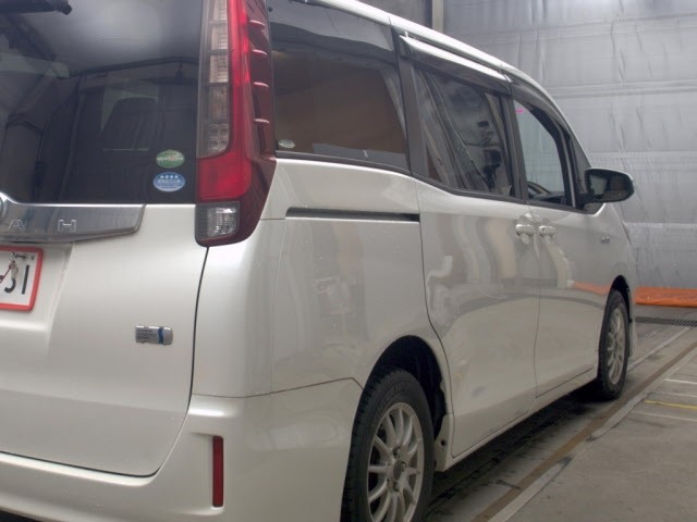 Toyota NOAH 2014 8588593-5