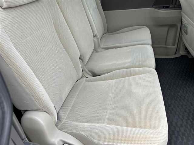 Toyota NOAH 2007 8588631-8