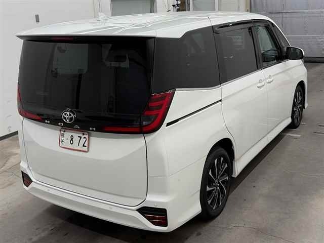 Toyota NOAH 2024 8588633-5