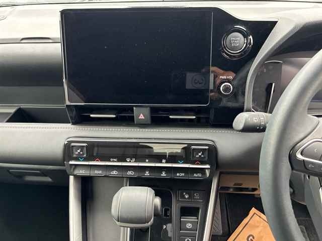 Toyota NOAH 2024 8588633-6