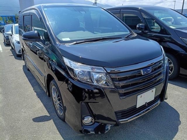 Toyota NOAH 2016 8588651-5