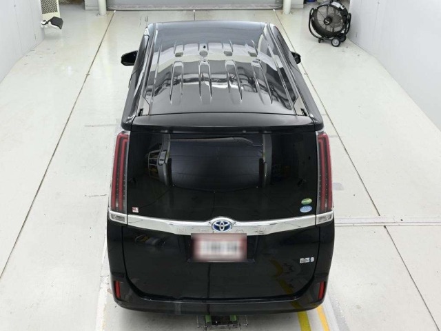 Toyota NOAH 2017 8588656-8