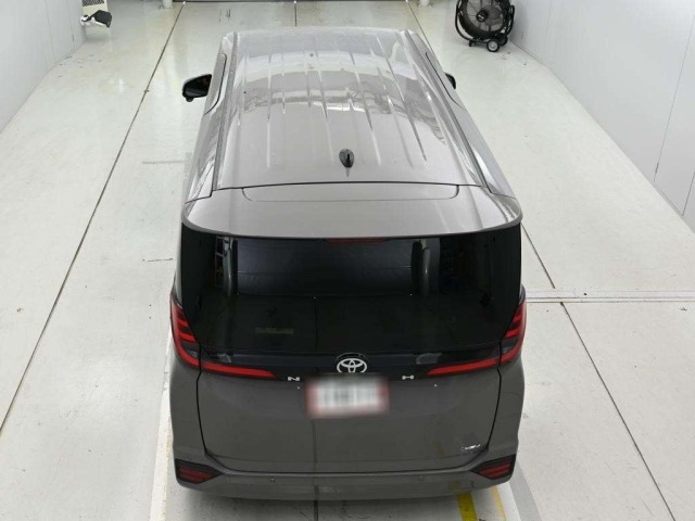 Toyota NOAH 2026 8588658-8