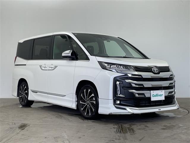 Toyota NOAH 2024 8589118-0