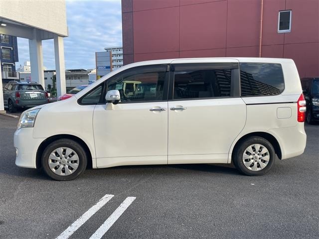 Toyota NOAH 2012 8589261-18