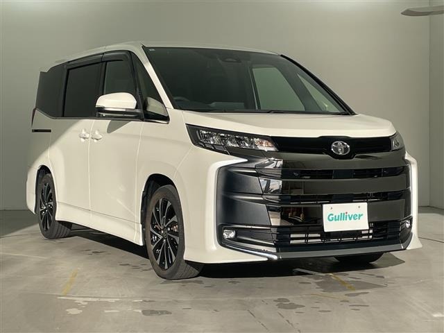 Toyota NOAH 2023 8589271-0
