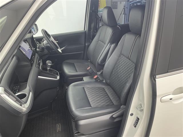 Toyota NOAH 2023 8589271-2