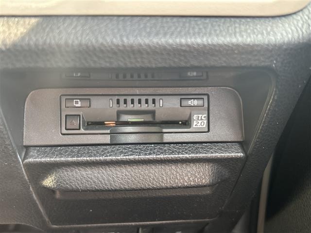 Toyota NOAH 2019 8589272-22