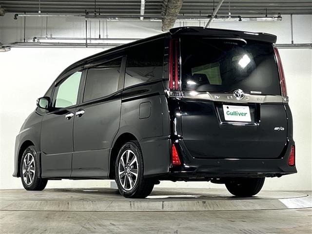 Toyota NOAH 2020 8589273-13
