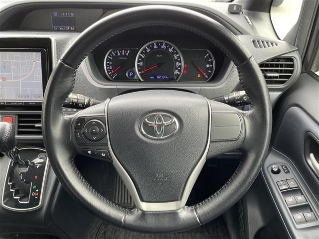 Toyota NOAH 2014 8589274-11
