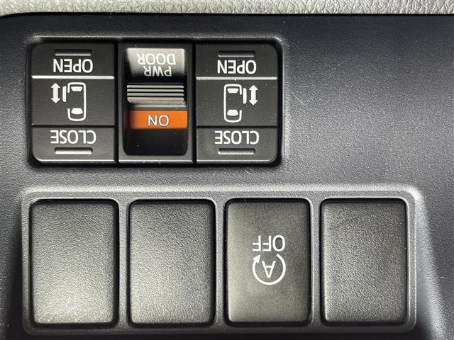Toyota NOAH 2014 8589274-18