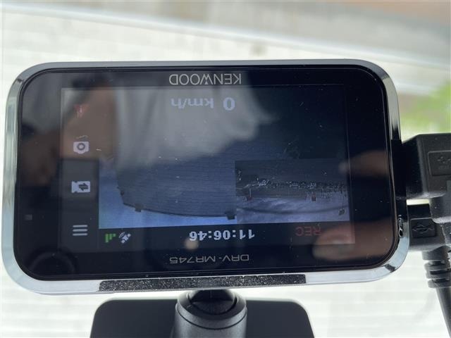 Toyota NOAH 2014 8589274-27