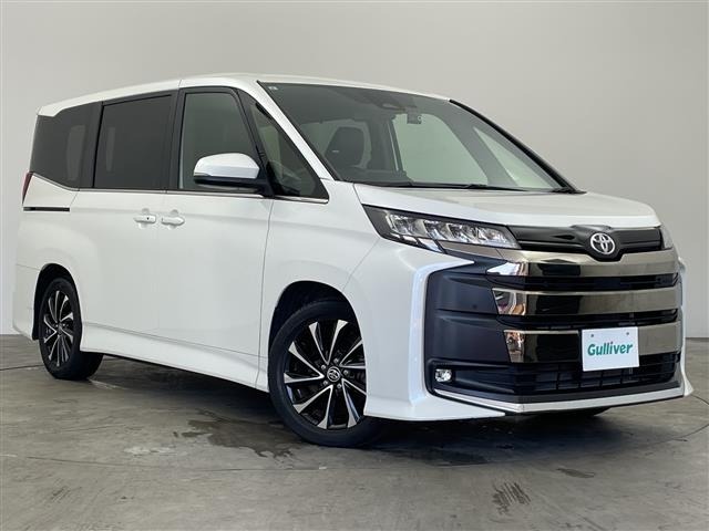 Toyota NOAH 2023 8589276-0