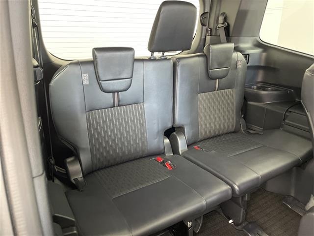 Toyota NOAH 2023 8589276-7