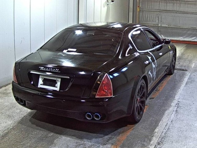 Maserati QUATTROPORTE 2005 8585601-5