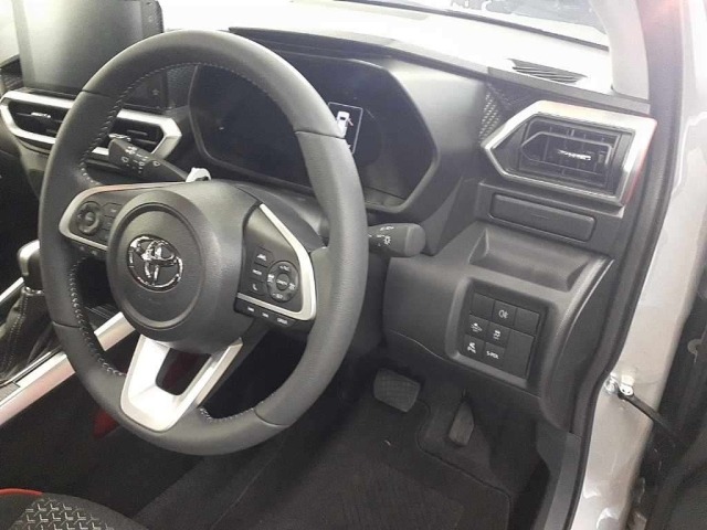 Toyota RAIZE 2026 8590494-9