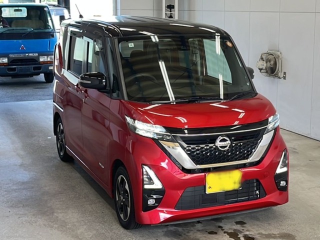 Nissan ROOX 2020 8596002-4