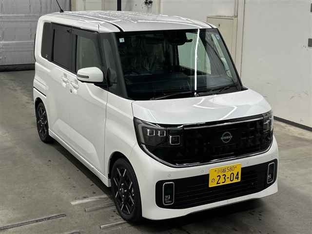 Nissan ROOX 2026 8596017-0
