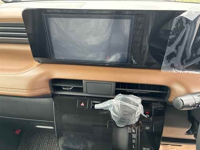 Nissan ROOX 2026 8596017-6