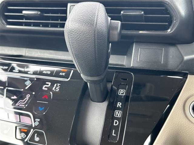Nissan ROOX 2023 8596215-3