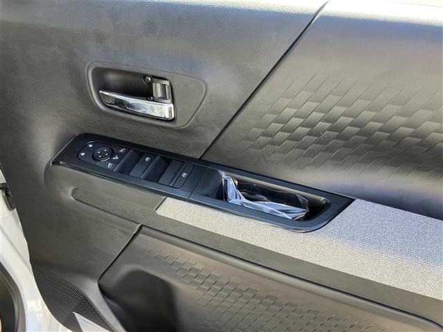 Nissan ROOX 2026 8596310-2