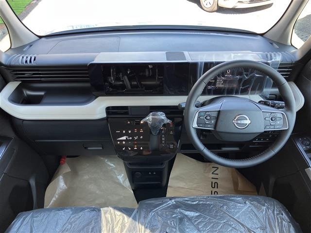 Nissan ROOX 2026 8596310-3