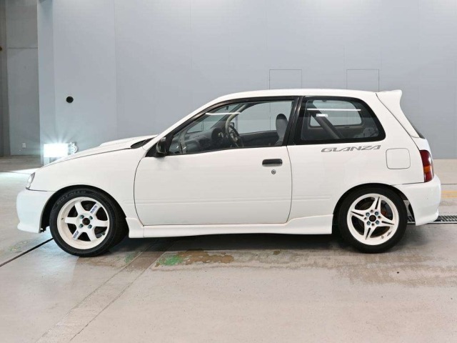 Toyota STARLET 1997 8594324-4