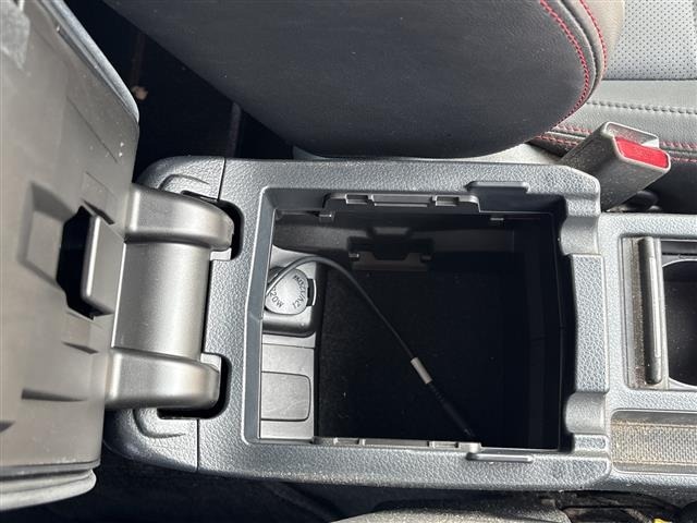 Subaru SUBARU 2017 8585540-2