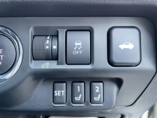 Subaru SUBARU 2017 8585555-6