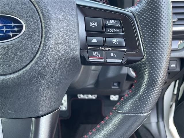 Subaru SUBARU 2017 8585555-8