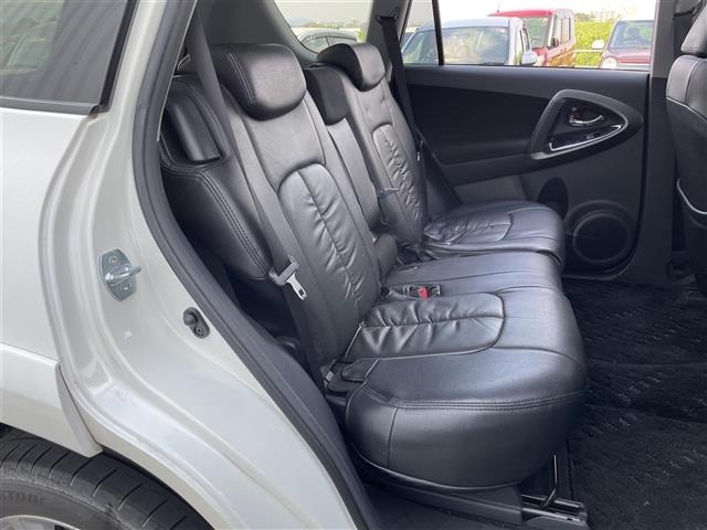 Toyota VANGUARD 2012 8595993-23